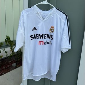 [SOLD] REAL MADRID 2004/05 HOME KIT
